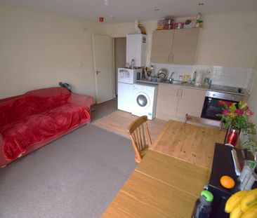 2 bedroom house to rent - Photo 4
