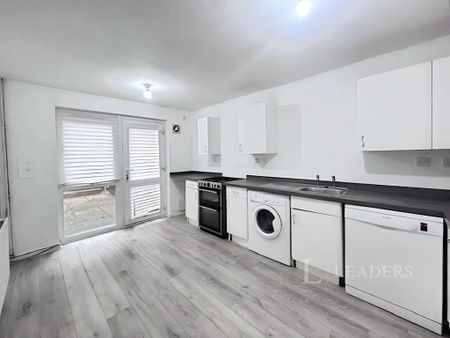 2 bedroom property to rent - Photo 2