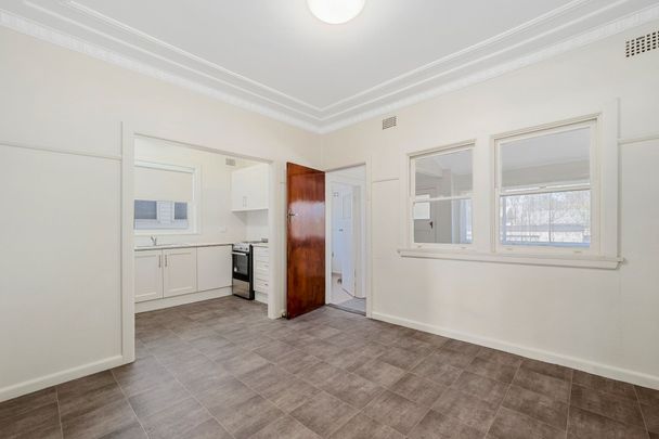 6 George Road, Wilberforce. - Photo 1