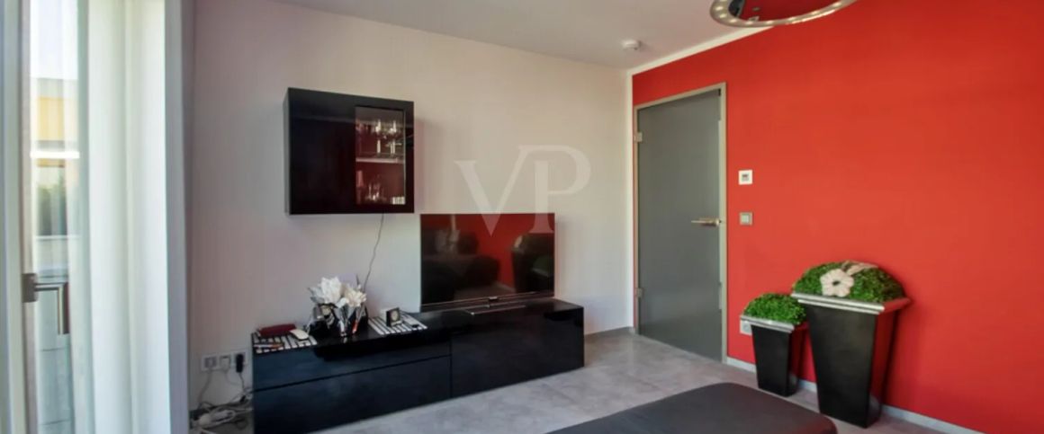 Leben an der Krämerbrücke * Hochwertige Maisonettewohnung mit Einbauküche und Stellplatz - Photo 1