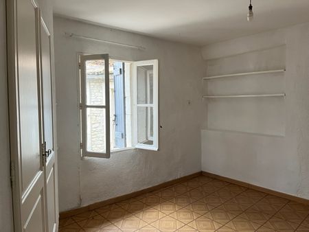 GARRIGUES - Maison de Village de type F3 avec cour indépendante - Photo 4