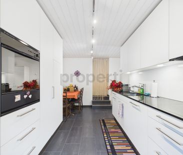 Charmante 2.5-Zimmer-Wohnung mit Gartensitzplatz in Niederlenz, AG - Photo 1