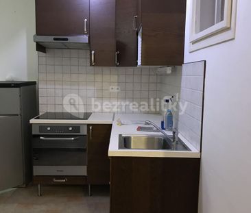 Pronájem bytu 3+kk • 82 m² bez realitkyKomenského náměstí, Brandýs ... - Photo 1