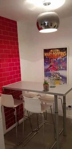 Paseo de Perales, Madrid, Community of Madrid 28011 - Photo 4