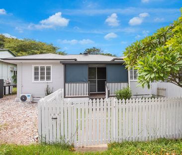 CONVENIENT BOOVAL LOCATION - Photo 6