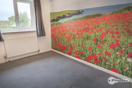 3 bedroom townhouse to rent - Photo 3