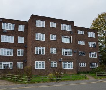 Arborfield Close, Slough, Berkshire,SL1 - Photo 5