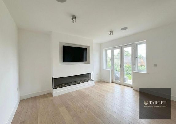 3 bedroom apartment to rent - Photo 1