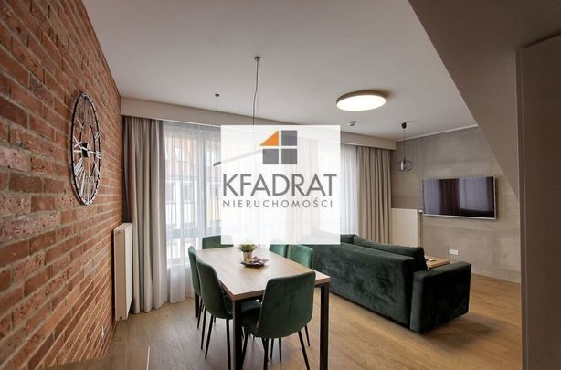 Mieszkanie 2-poziomowe na Starym Mieście - Photo 1