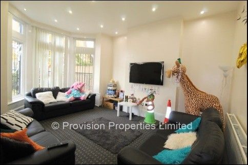 10 Bedroom Student Houses Headingley Leeds - Photo 1