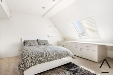 Unique Split Level Apartment with Outlook over Manly Golf Course - Photo 3