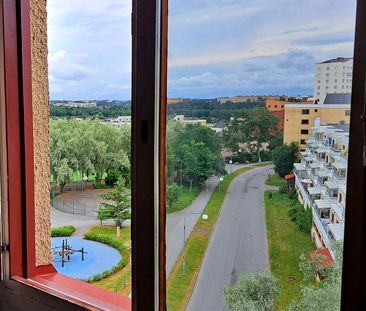 Kastrupgatan, Kista - Photo 6