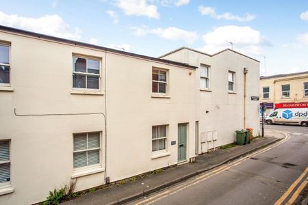 2 bedroom terraced house to rent - Photo 5