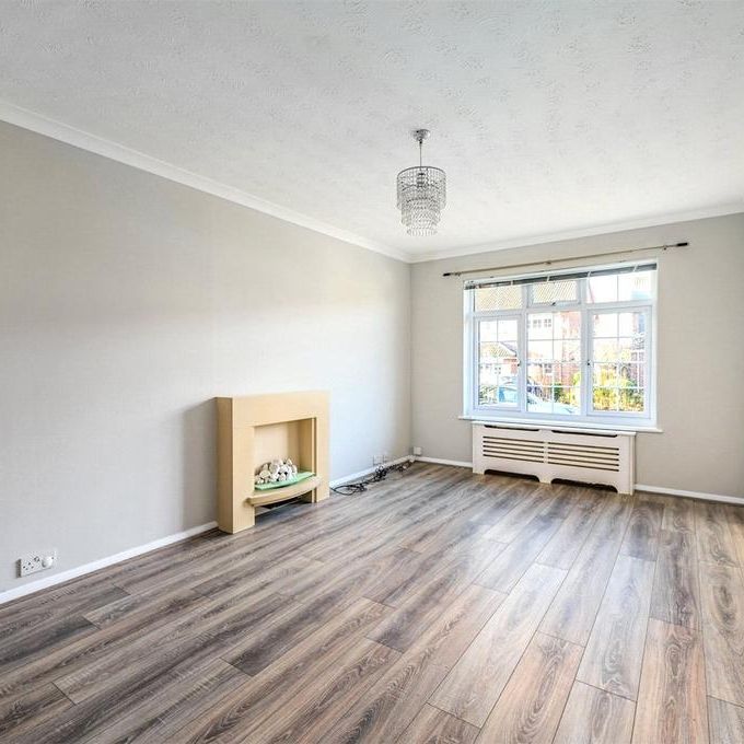 5 bedroom semi-detached house to rent - Photo 1