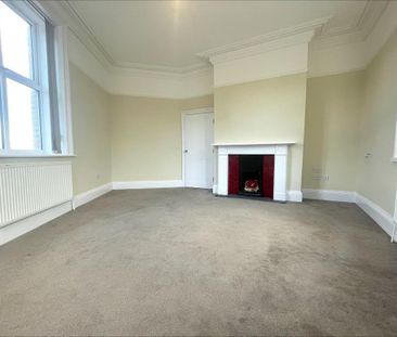 2 bedroom end of terrace house to rent - Photo 1