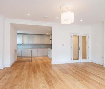 3 bedroom apartment to rent - Photo 1