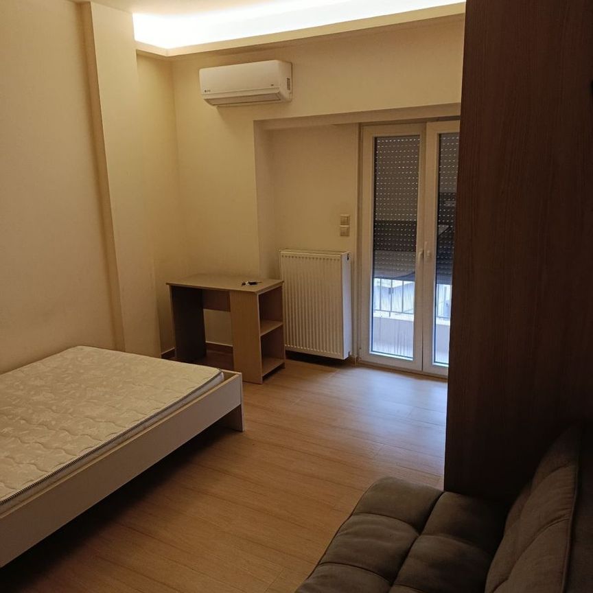 Studio/Γκαρσονιέρα για ενοικίαση Κέντρο (Καρδίτσα) - Photo 1