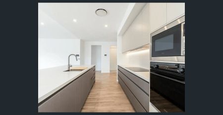 4 BEDROOM EXECUTIVE HOME - Photo 5