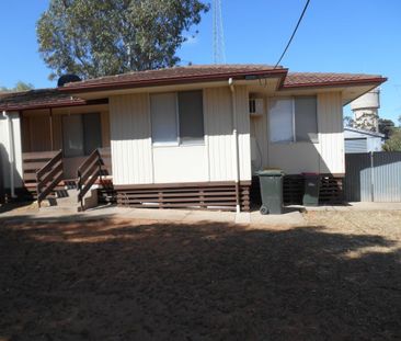 3 Bedroom Duples - Photo 2