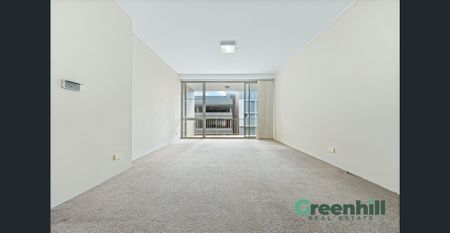 Modern Split-Level Apartment: Two Bedrooms, Two Bathrooms, 2 Carspace - Photo 2