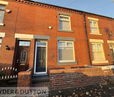 2 bedroom terraced house to rent - Photo 2