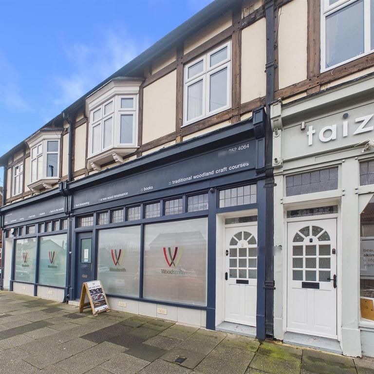 2 bedroom apartment to rent - Photo 1