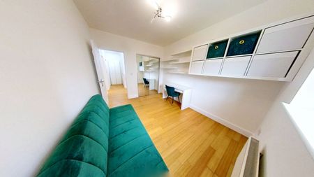 2 bedroom apartment to rent - Photo 4