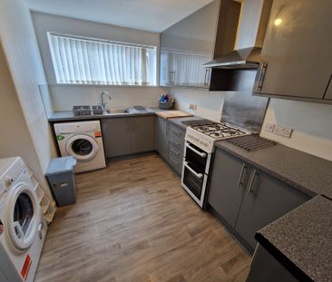 4 Bed Student Accommodation - Photo 6