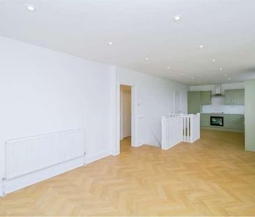 St. Pauls Avenue, Barry, CF62 - Photo 1