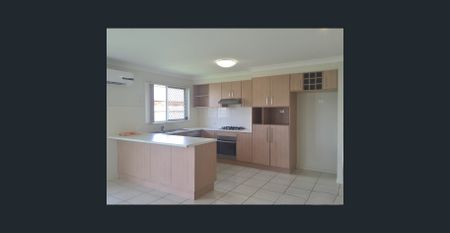 Spacious Home with Separate Media Room! - Photo 5