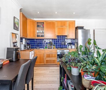 1 Bed Flat, Richborne Terrace, SW8 - Photo 2