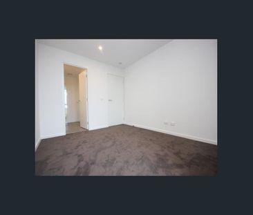 Stunning one bedroom apartment! - Photo 2