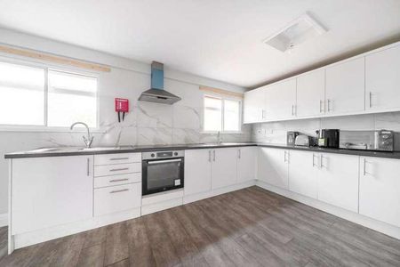 Bracondale Road, Abby Wood, London, SE2 - Photo 2