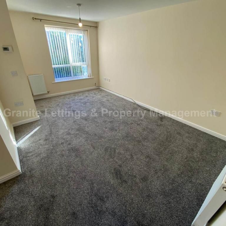 2 bedroom semi-detached house to rent - Photo 1
