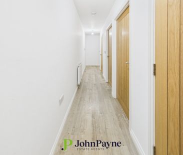 Station Avenue, Tile Hill, Coventry, CV4 9HR - Photo 2