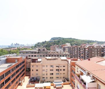 Avinguda del Paral·lel, Barcelona, Catalonia 08004 - Photo 6