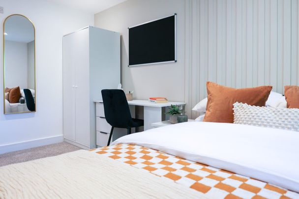 Romsey Road #81 - Photo 1