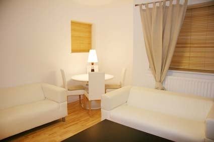 3 Bed Flat, Wheatstone House, SE1 - Photo 5