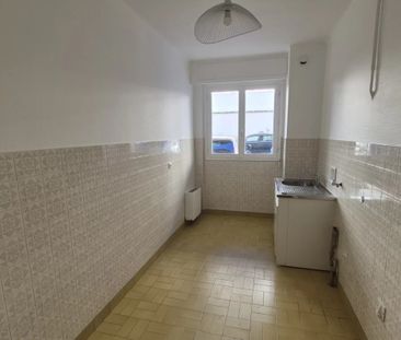 Port, grand studio refait neuf - Photo 3