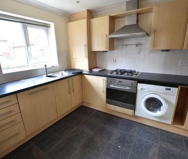 4 bedroom property to rent - Photo 3