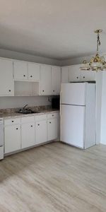 JANVIER 31/2 TOUS INCLUS SECTEUR UNIVERSITÉ MONT BELLEVUE - Photo 3