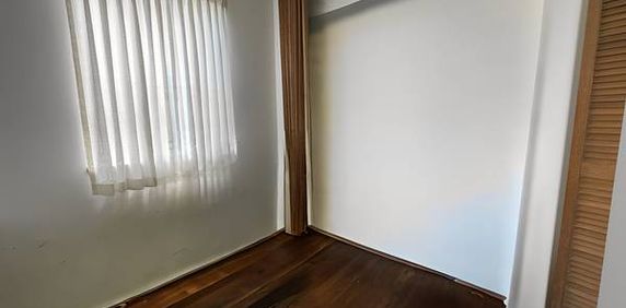 1 Bed 1 Bath Near Downtown, English Bay Sunset Beach, Stanley Park - Photo 2