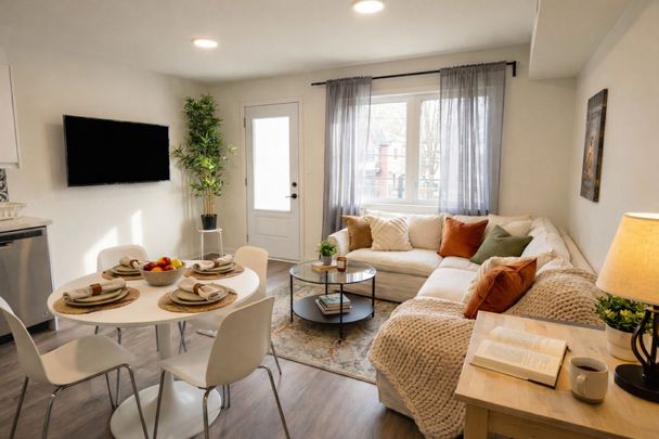 For Lease - 1258 Broadview Avenue Unit# 2, Toronto, Ontario - Photo 1