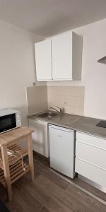 Location Appartement 1 pièce 20m² ST ETIENNE 42100 - Photo 3