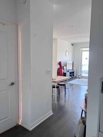 For Lease - 50 Ann O' Reilly Road Unit# 2111, Toronto, Ontario - Photo 2