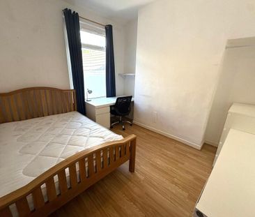 4 bedroom house share to rent - Photo 5