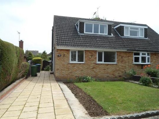 3 bedroom semi-detached bungalow to rent - Photo 1