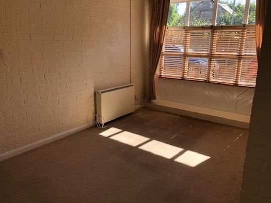 3 bedroom apartment to rent - Photo 1