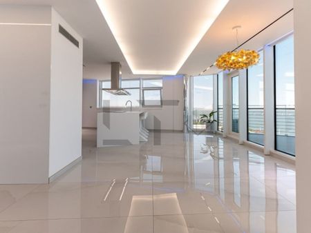 Luxury Apartment for rent in Parque das Nacoes, Parque das Nações, Lisbon - Photo 4