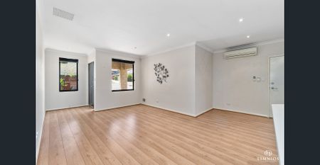 Stylish and Modern 3-Bedroom Villa for Rent - Photo 3